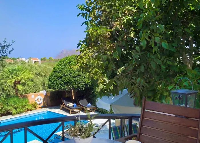 Olivo - Private Pool & Garden, Chania