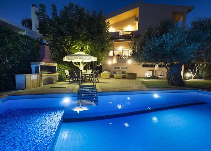 Olivo - Private Pool & Garden, Chania *