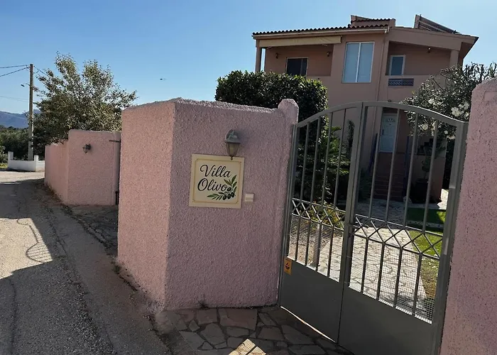 Olivo - Private Pool & Garden, Chania *