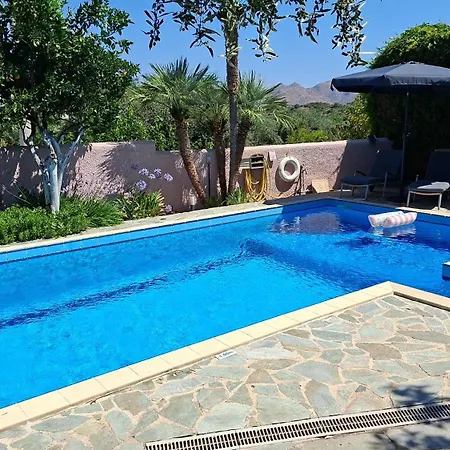 Villa Olivo - Private Pool & Garden, Chania Chania (Crete)