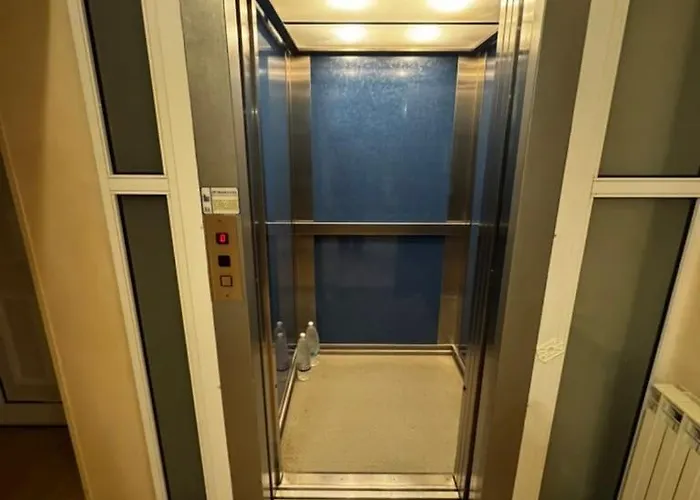 Olivo Kampani * ハニア